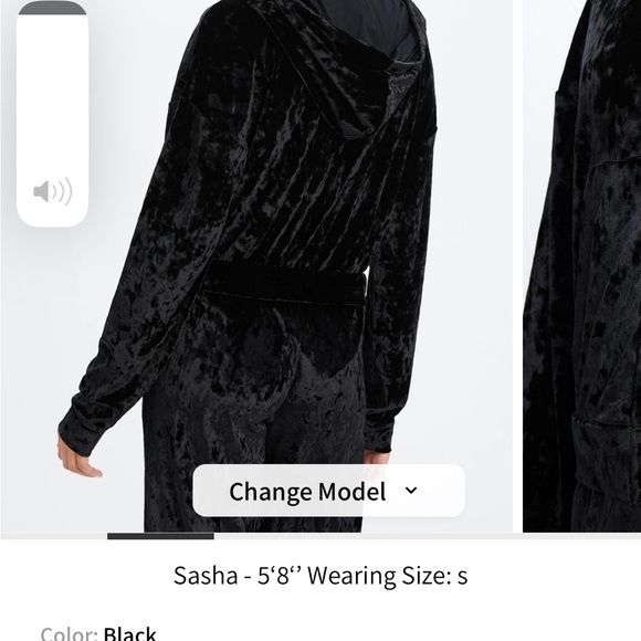 Fabletics crushed velour hoodie - Picture 2 of 3